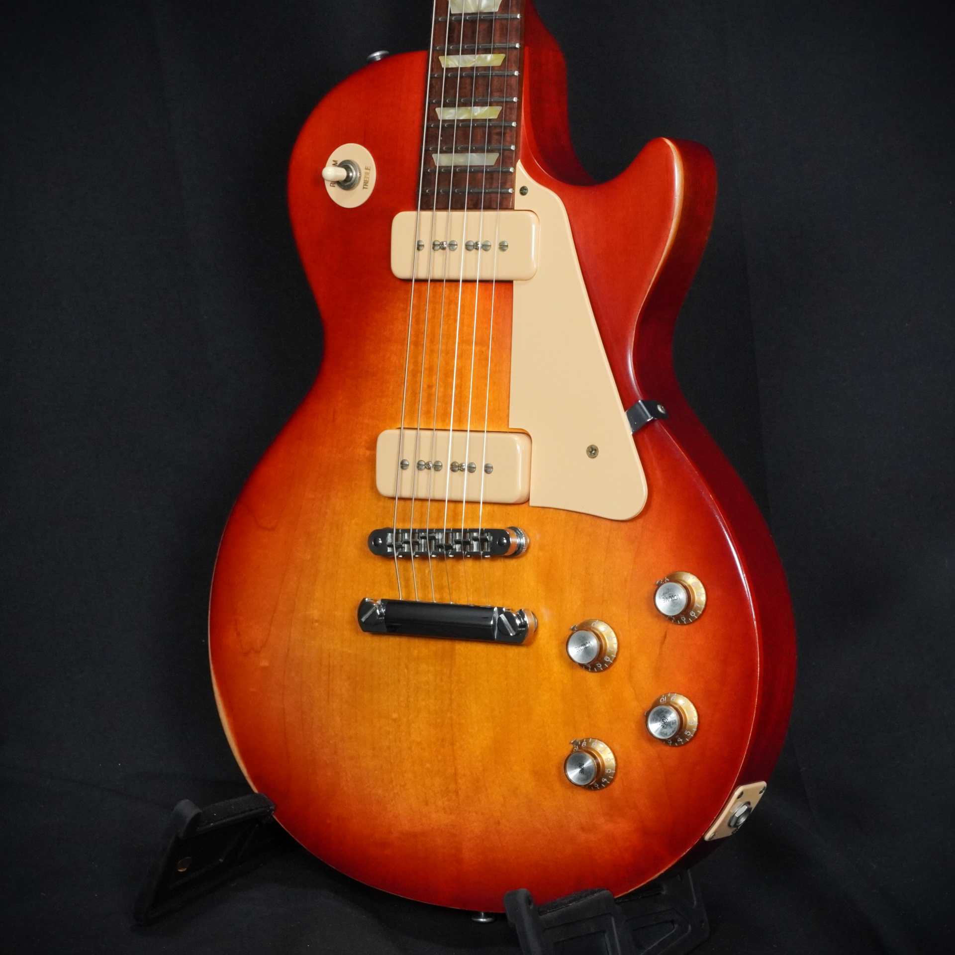 electric guitar [electric guitar]